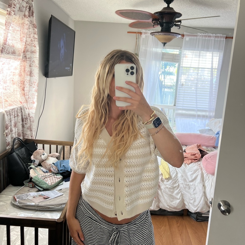 UNIVERSAL cardigan - Picture 9 of 11
